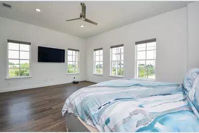 703 Bringhurst Street, Houston, TX 77020 - Photo 15