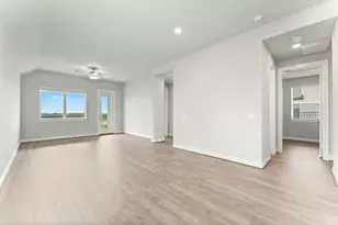 724 Lake Lacosta Dr, Katy, TX 77493 - Photo 11