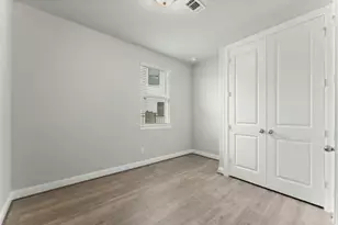 724 Lake Lacosta Dr, Katy, TX 77493 - Photo 23