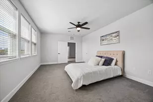 6804 Westview Dr, Houston, TX 77055 - Photo 25