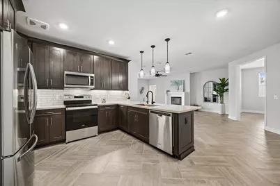 6804 Westview Drive #2307, Houston, TX 77055 - Photo 9