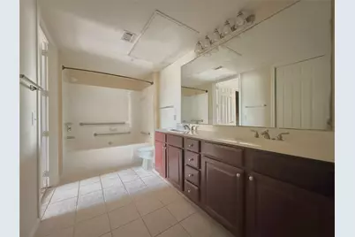 7575 Kirby Drive #2218, Houston, TX 77030 - Photo 13