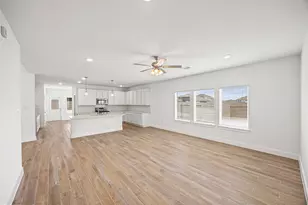 646 Escondido Dr, Dayton, TX 77535 - Photo 11