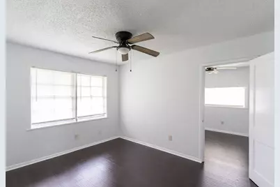 629 13th Avenue N, Texas City, TX 77590 - Photo 13