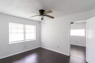 629 13th Ave N, Texas City, TX 77590 - Photo 13