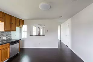 629 13th Ave N, Texas City, TX 77590 - Photo 5