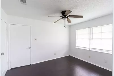 629 13th Avenue N, Texas City, TX 77590 - Photo 15