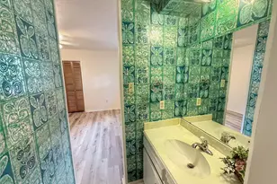 13103 Holston Hills Dr, Houston, TX 77069 - Photo 17