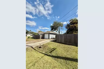 521 Cypress Avenue, Crosby, TX 77532 - Photo 21