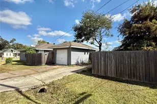 521 Cypress Ave, Crosby, TX 77532 - Photo 21