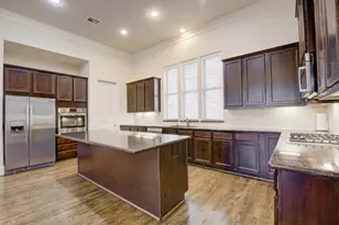 9627 Fannin Station W, Houston, TX 77045 - Photo 9