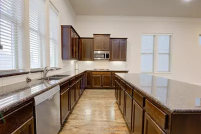 9627 Fannin Station W, Houston, TX 77045 - Photo 11