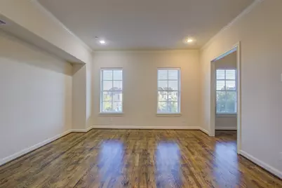 9627 Fannin Station W, Houston, TX 77045 - Photo 15