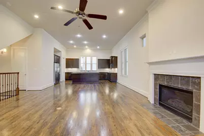 9627 Fannin Station W, Houston, TX 77045 - Photo 7