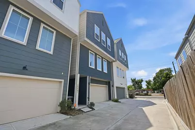 2056 Johanna Drive #F, Houston, TX 77055 - Photo 27