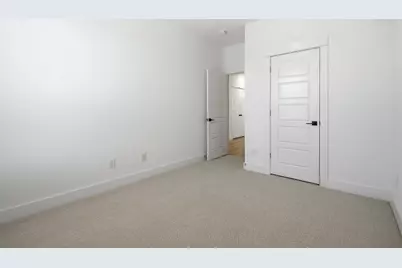 2056 Johanna Drive #F, Houston, TX 77055 - Photo 19