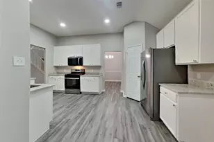 24210 Shaw Perry Ln, Katy, TX 77493 - Photo 3