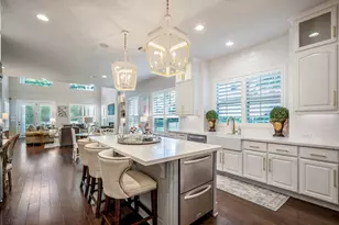 7 Chivary Oaks Ct, The Woodlands, TX 77382 - Photo 15