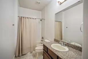 7 Chivary Oaks Ct, The Woodlands, TX 77382 - Photo 43