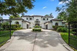 7 Chivary Oaks Ct, The Woodlands, TX 77382 - Photo 3