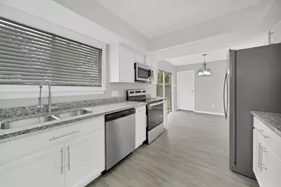 1211 Sand Stone Drive, Richmond, TX 77406 - Photo 7