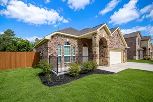 604 W Linnwood Dr, Woodbranch, TX 77357 - Photo 3