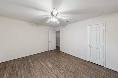 87 N Delta Mill Circle, The Woodlands, TX 77385 - Photo 11