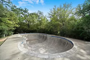 87 N Delta Mill Cir, The Woodlands, TX 77385 - Photo 21