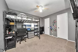 2519 Colonial Ridge Dr, Friendswood, TX 77546 - Photo 17