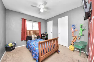 2519 Colonial Ridge Dr, Friendswood, TX 77546 - Photo 15