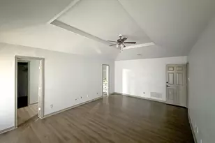 7178 Rolling Fork Dr, Dallas, TX 75227 - Photo 9