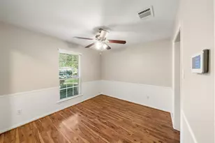 2415 Shadbury Ct, Houston, TX 77339 - Photo 17