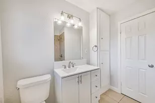 5855 Beldart St, Houston, TX 77033 - Photo 17