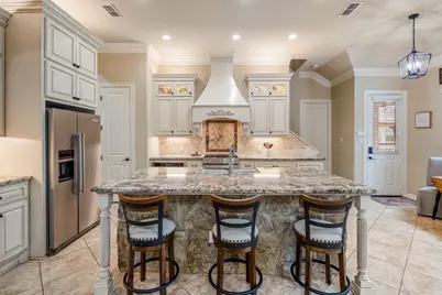 11310 Longmire Creek Court, Conroe, TX 77304 - Photo 9