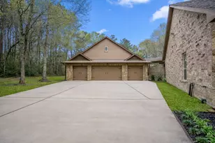 11310 Longmire Creek Ct, Conroe, TX 77304 - Photo 47
