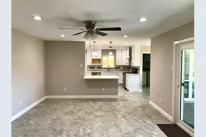 5470 Carew Street, Houston, TX 77096 - Photo 11
