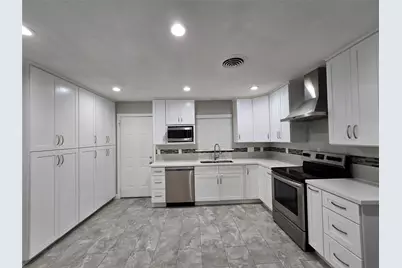 5470 Carew Street, Houston, TX 77096 - Photo 3