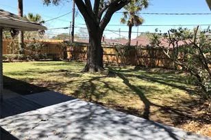 5470 Carew St, Houston, TX 77096 - Photo 21