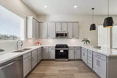 10610 Cascade Ledge Lane, Houston, TX 77025 - Photo 13