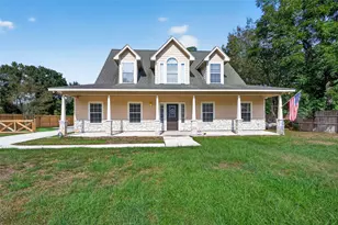 8710 Kerr Dr, Tomball, TX 77375 - Photo 1