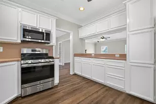 8710 Kerr Dr, Tomball, TX 77375 - Photo 19