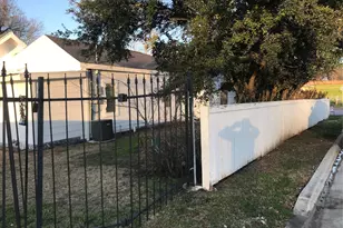 801 Gay Hill St, Brenham, TX 77833 - Photo 21