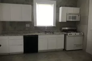 801 Gay Hill St, Brenham, TX 77833 - Photo 13