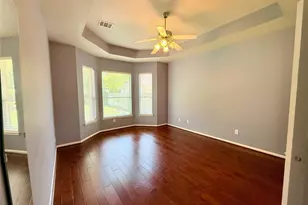 8406 Green Valley Dr, Sugar Land, TX 77479 - Photo 23