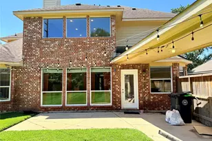 8406 Green Valley Dr, Sugar Land, TX 77479 - Photo 43