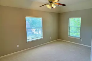 8406 Green Valley Dr, Sugar Land, TX 77479 - Photo 29
