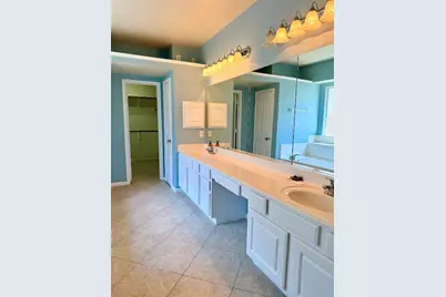 8406 Green Valley Drive, Sugar Land, TX 77479 - Photo 25