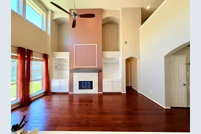 8406 Green Valley Drive, Sugar Land, TX 77479 - Photo 13