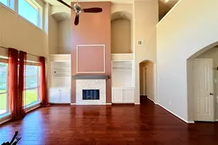 8406 Green Valley Dr, Sugar Land, TX 77479 - Photo 13