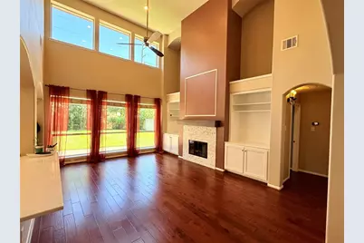 8406 Green Valley Drive, Sugar Land, TX 77479 - Photo 17